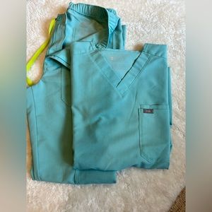 Mens XS Fogs Scrub Set: Sea Glass